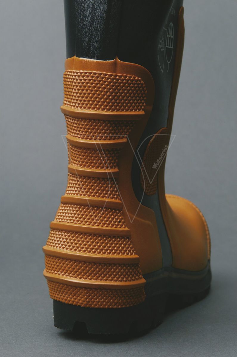 Husqvarna sales safety boots